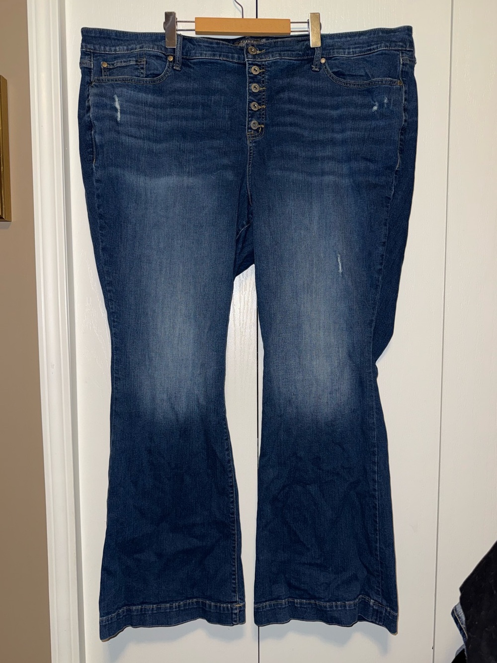Torrid Perfect Super-Flare Mid-Rise Jean
